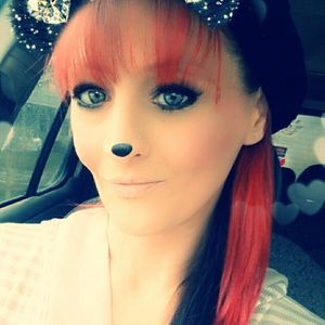 Meet your Posher, Leslie